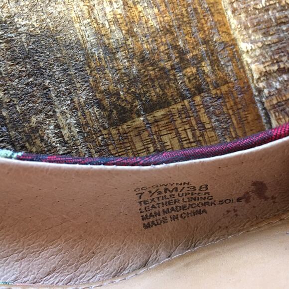 Corso Como CC Gwynn Pump Womens 7.5 Red Floral Jaquard Shoe Block Heel Broque - Picture 9 of 10